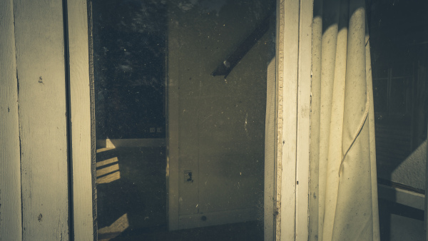 QMH-Abandoned-House-Through-Window