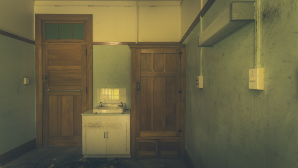 QMH-Hospital-Room-01
