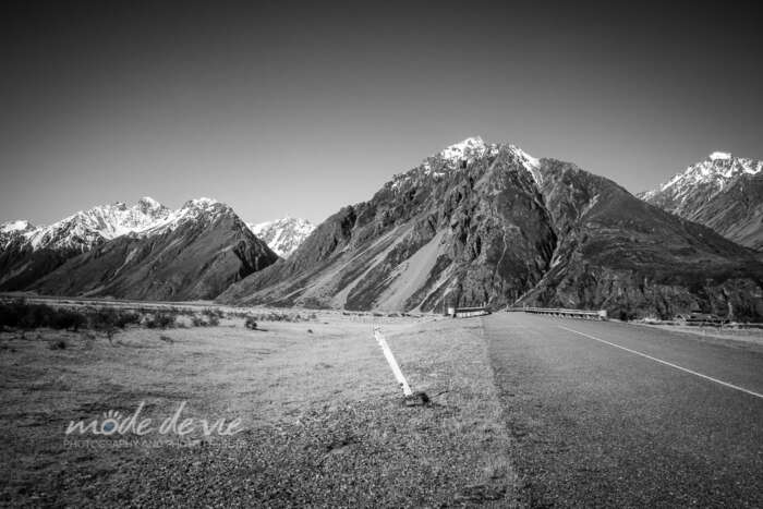Black  White Dark  Dramatic  Lightroom Presets Photographer